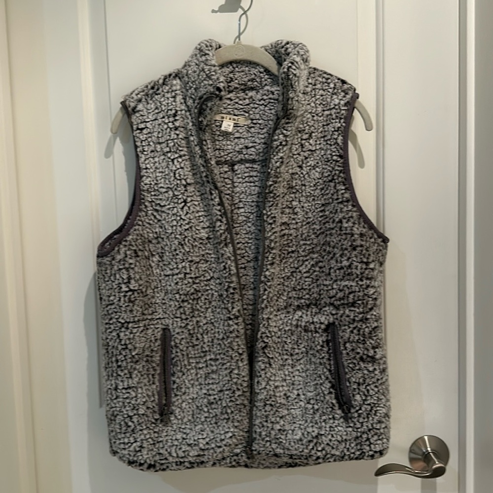 Fluffy Grey Vest